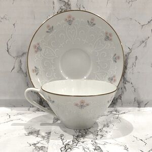 *Vintage* Noritake - Nippon Toki Kaisha Teacup & Saucer - Japan